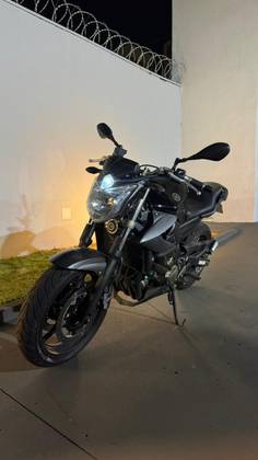 YAMAHA XJ6 N 